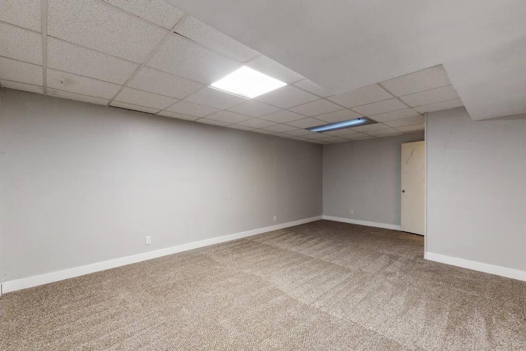 Large Remodeled Home With 5 Bedrooms 4 King Bed Centennial Εξωτερικό φωτογραφία