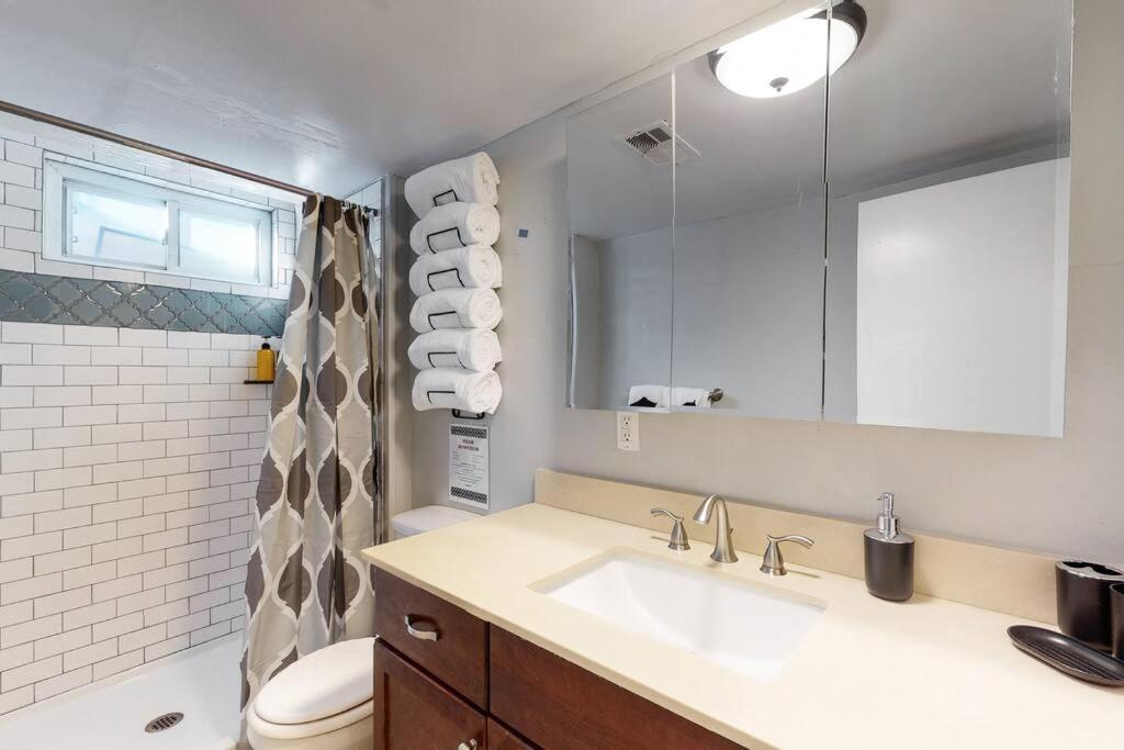 Large Remodeled Home With 5 Bedrooms 4 King Bed Centennial Εξωτερικό φωτογραφία