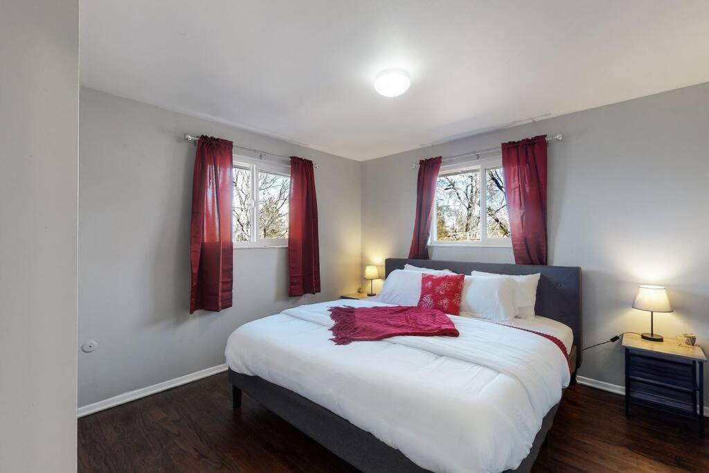 Large Remodeled Home With 5 Bedrooms 4 King Bed Centennial Εξωτερικό φωτογραφία